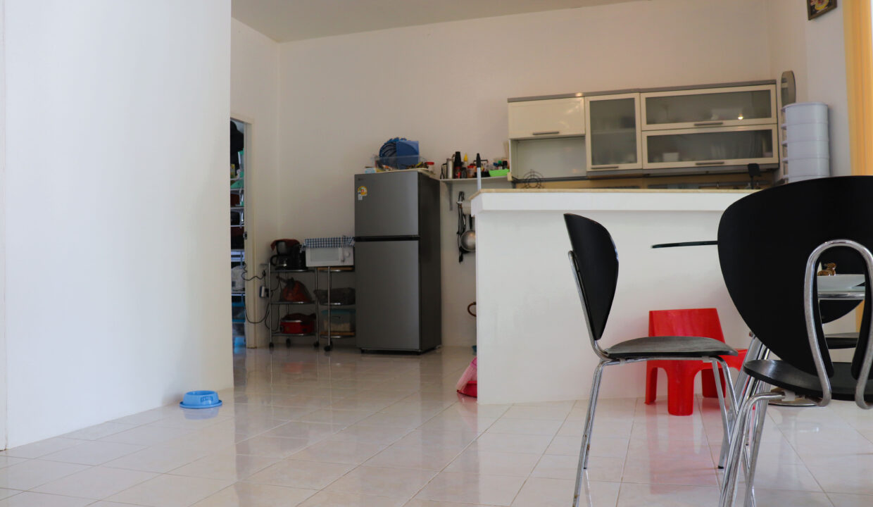 B Kitchen