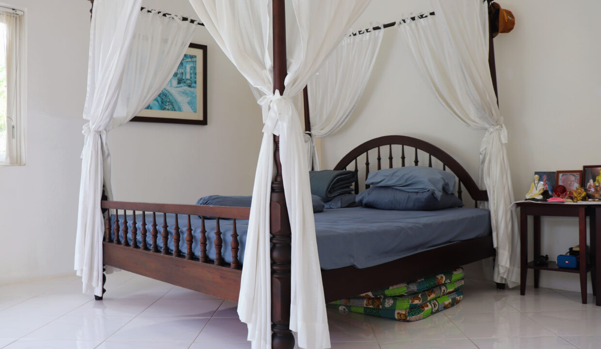 Bedroom 2,1