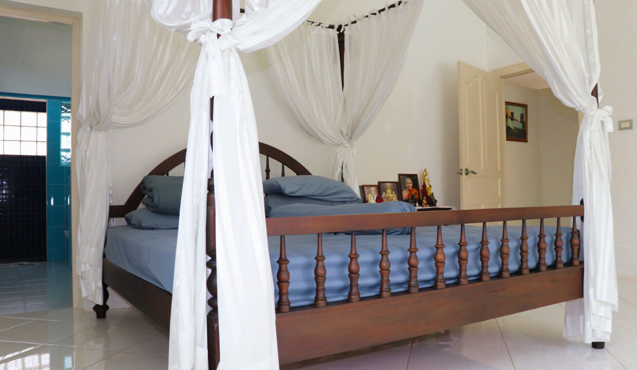 Bedroom 2,2
