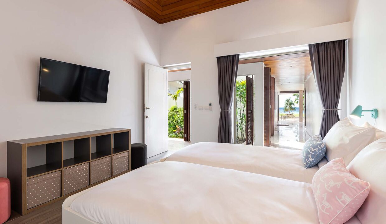 Phuket_Beach_Villa_Rental_34