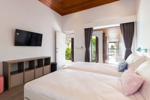 Phuket_Beach_Villa_Rental_34