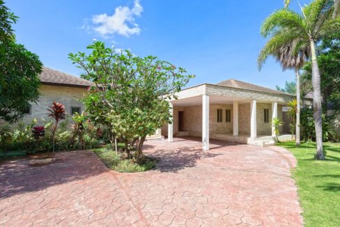 Phuket_Beach_Villa_Rental_42